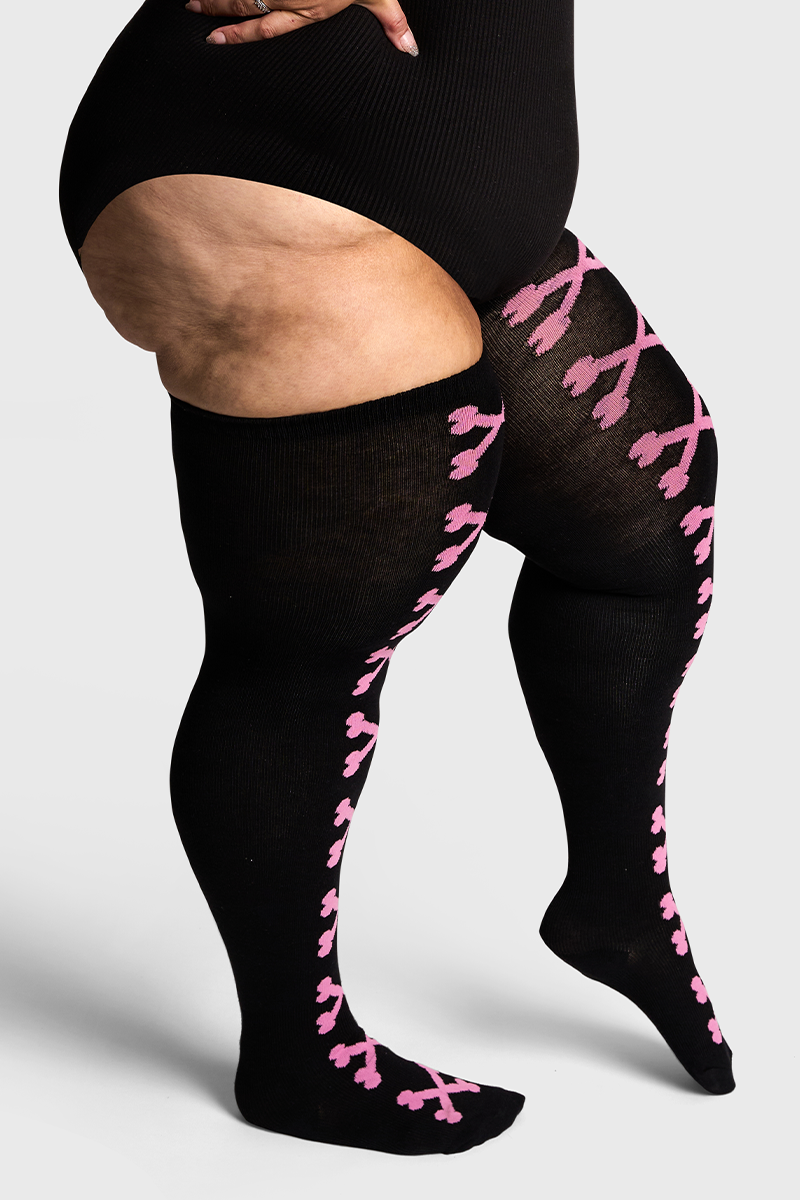 THUNDA THIGHS Tūbbies - Cross Bones - Pink