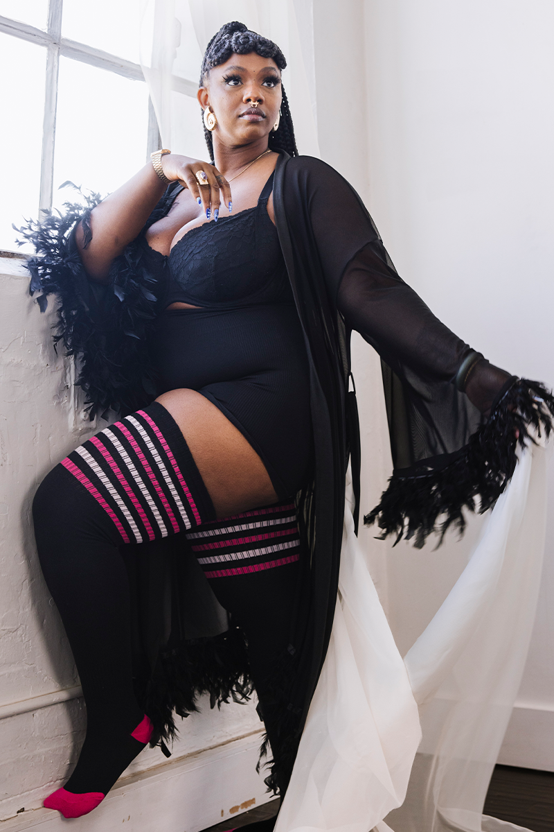 THUNDA THIGHS Tūbbies - Love Me