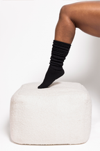 THUNDA THIGHS Slouch - Black