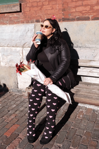THUNDA THIGHS Tūbbies - Sweetheart - Black & Pink Hearts
