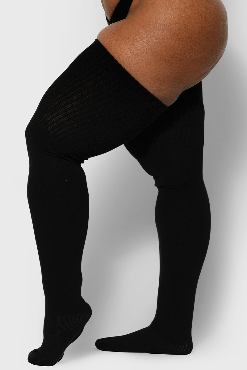 THUNDA THIGHS Tūbbies - Black