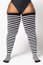 THUNDA THIGHS Tūbbies - Cookies n Cream